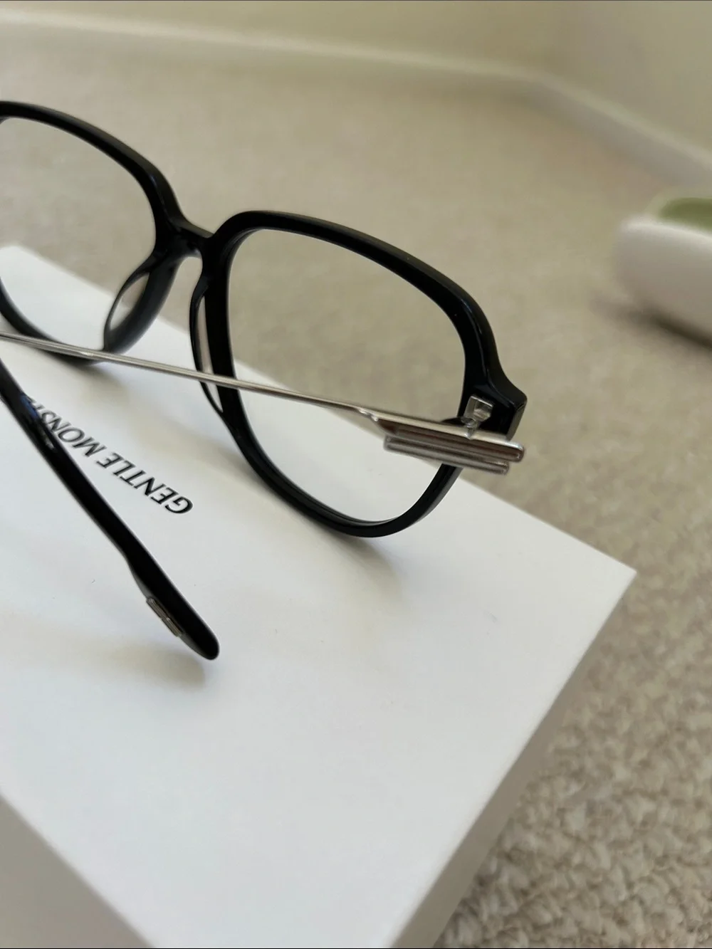 GENTLE MONSTER Anna 01 Black Clear-Lens Rounded Square Glasses